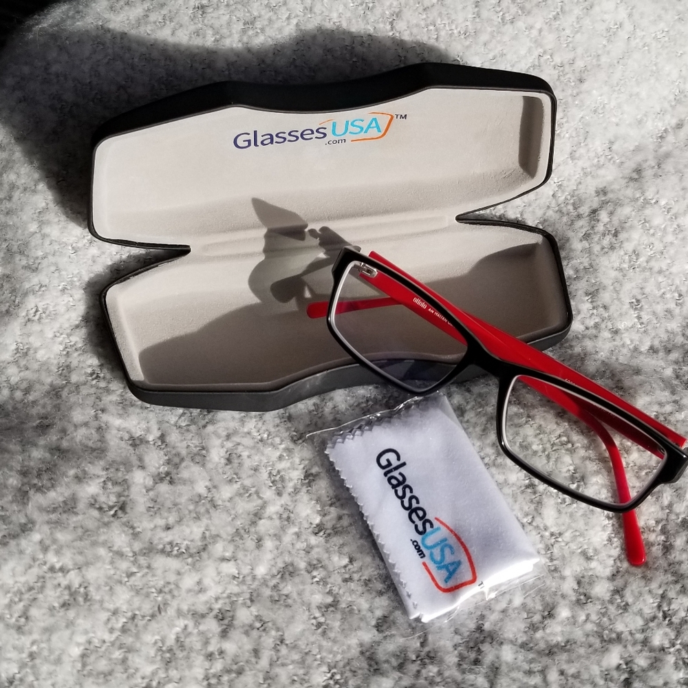 🕶️ Glasses